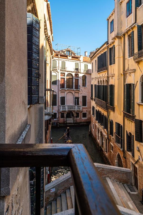 Hotel Al Gazzettino Venedig Exterior foto